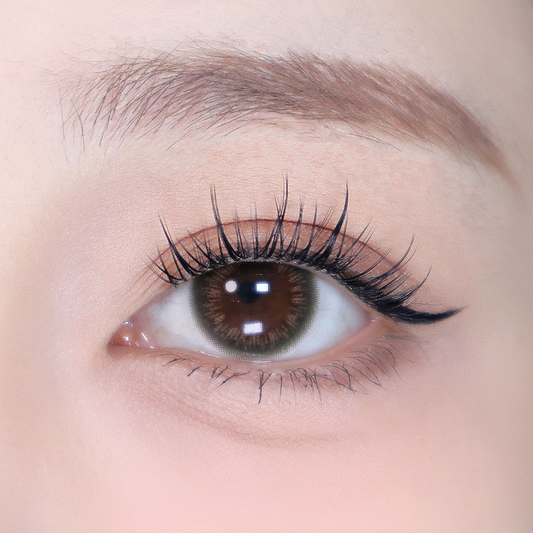 Flutter Fawn - Wispy, Fluffy, Gorgeous | Pre Glue | 5 to 10 days wear