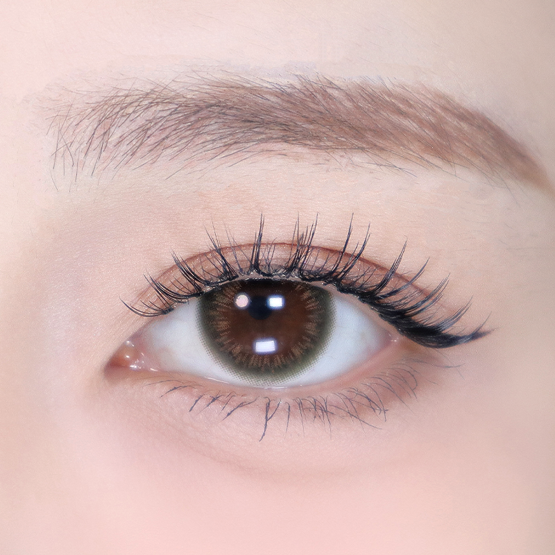 Feather Flare - Natural, Subtle, Lightweight| Pre Glue | 5 to 10 days wear