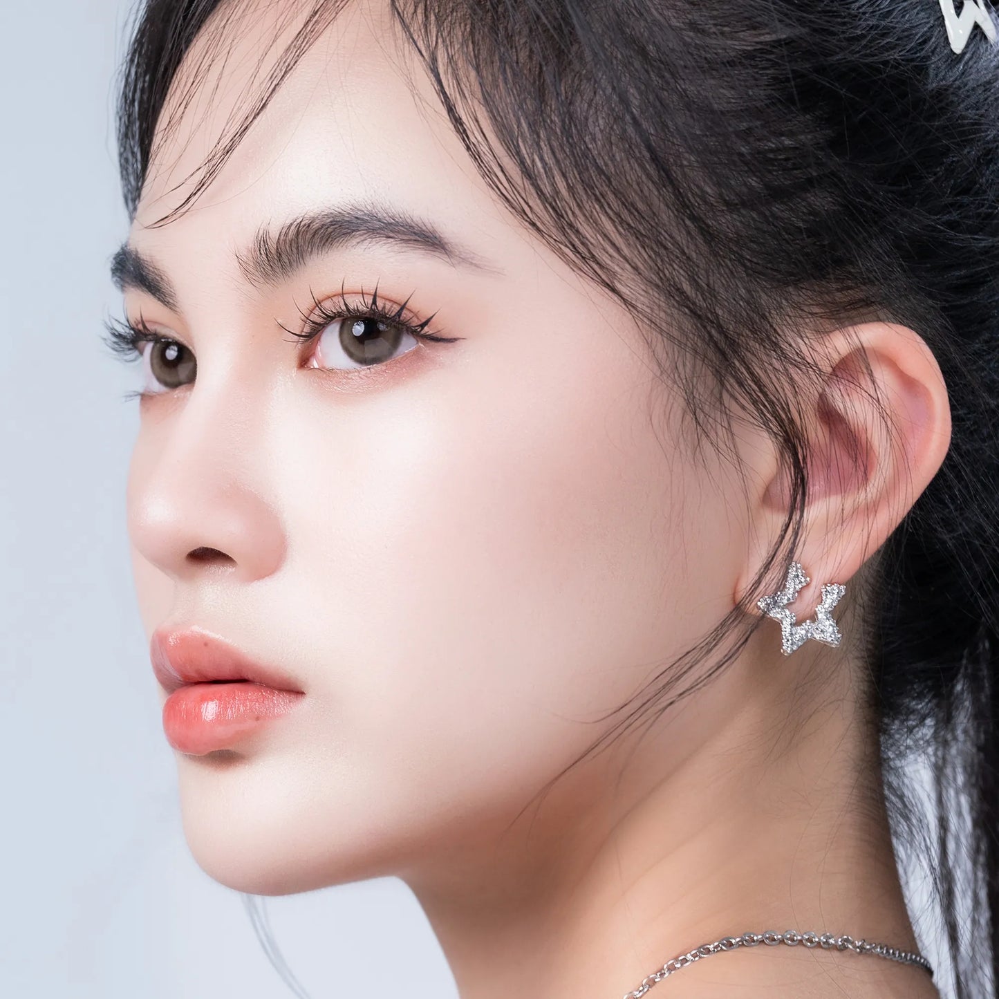 Starry Flutter - Soft Glam · Fluttery Length